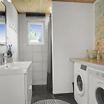 Yorick - 1km From The Sea By Interhome
